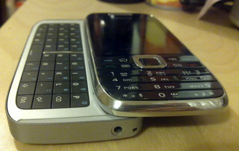 Nokia E75 early hands on review